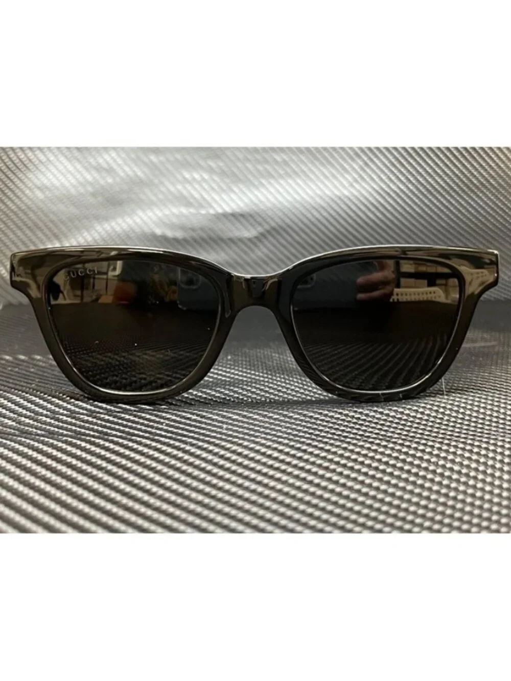 New Gucci Men  Sunglasses --145. ITEM CONDITION :New. UPC: 889652379579.\